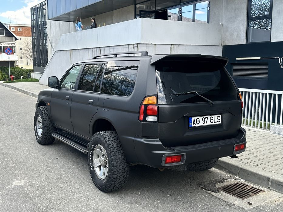 Mitsubishi Pajero Sport GLS 3.0 V6 Manual Piele Climatronic Incalzire sc Pilot