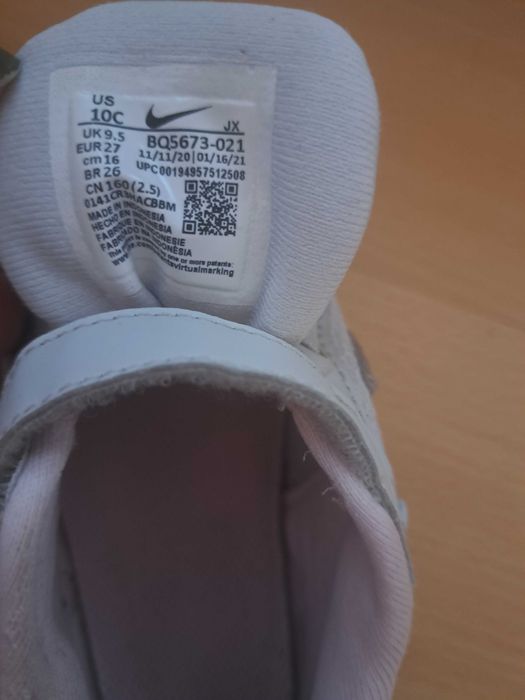 2 perechi-Adidasi Nike pentru fetite+adidasi Sporadi