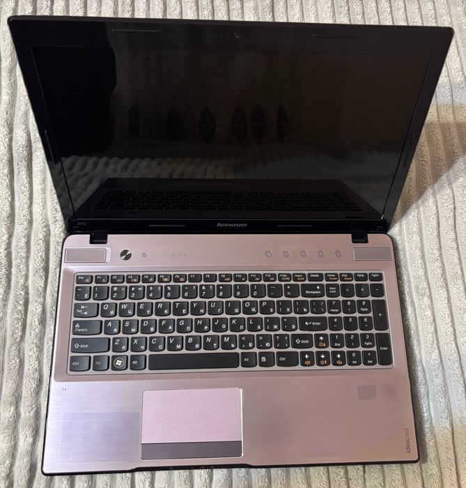 Ноутбук Lenovo Z570