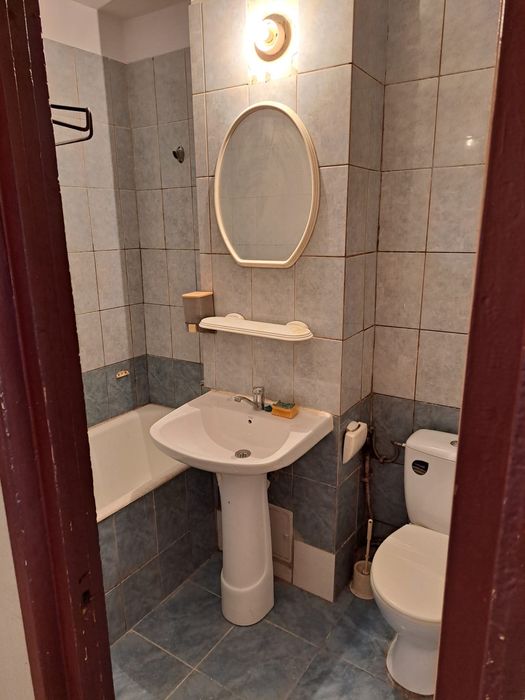 Vânzare garsoniera lux 37mp. Zona Ostrovului