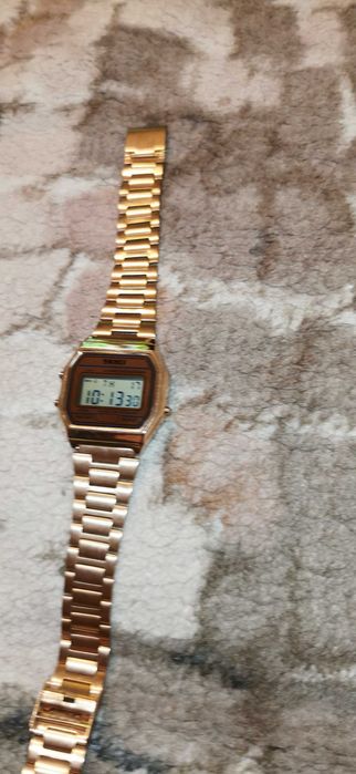 ceas electronic de mana dama/ barbat