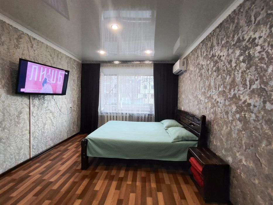 1ая*Всё есть. Не для компаний!