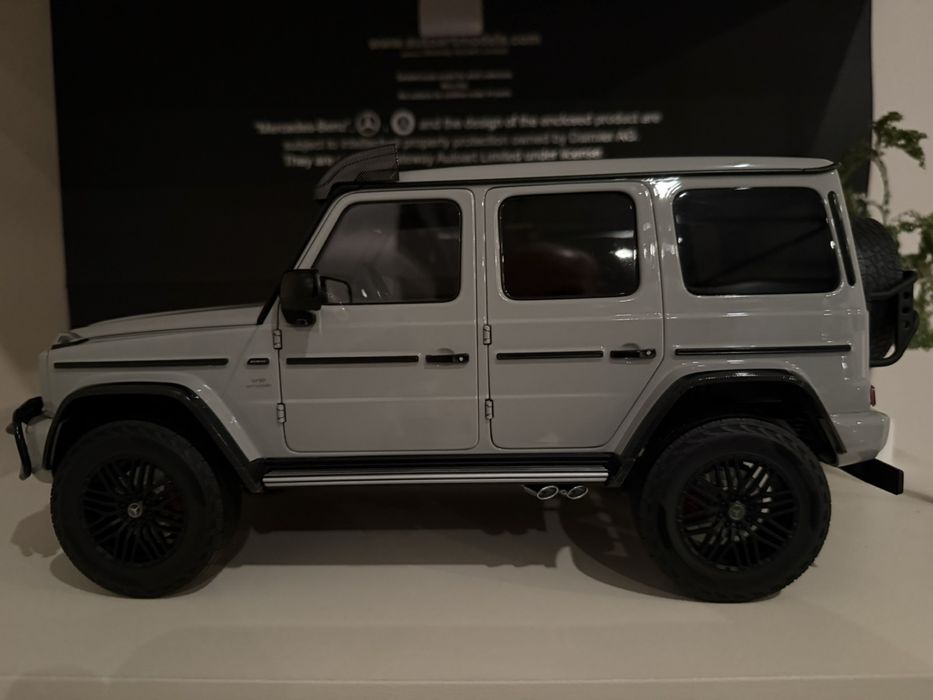Колекционерски автомобил  Mercedes G 63 4*4 AMG  1:18