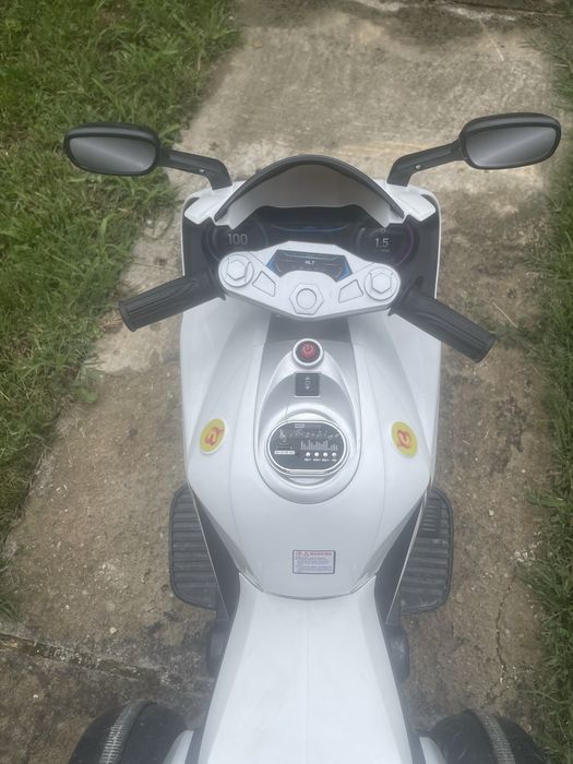 Motocicleta pentru copii