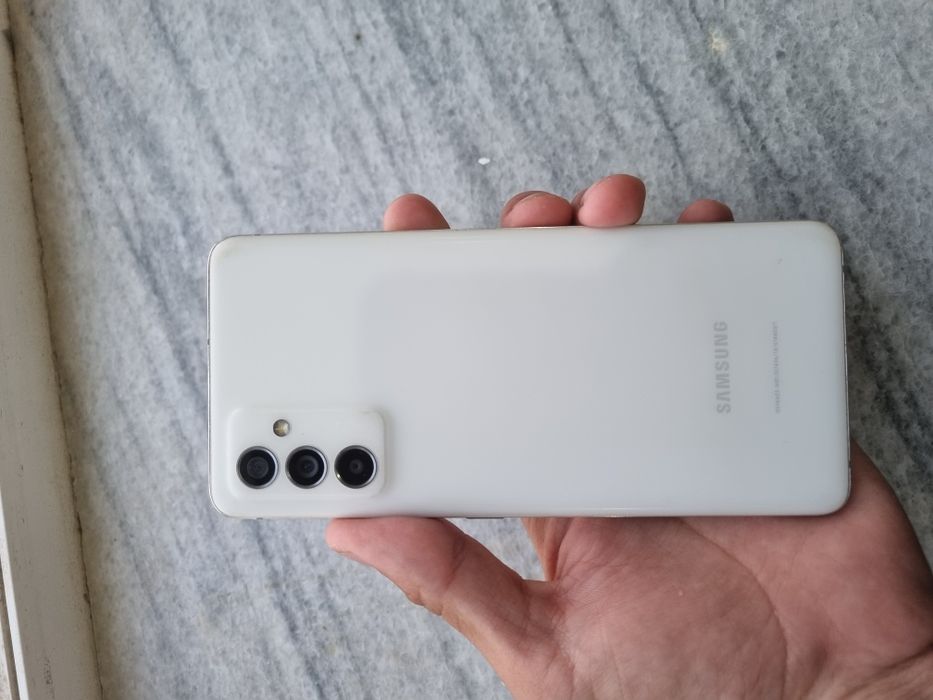 Samsung galaxy a82, defekt