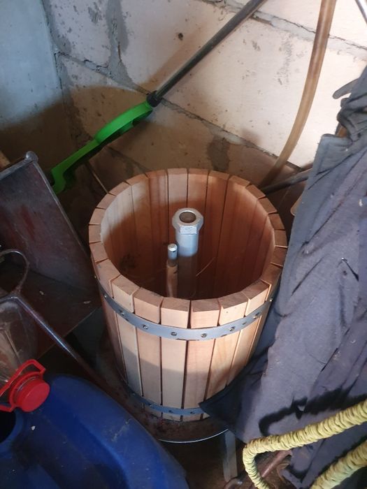 Vând diverse pentru vin..