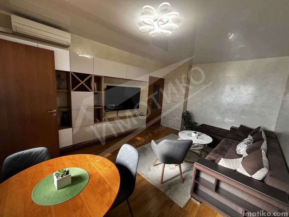 Дава се под наем Двустаен апартамент в София, Младост 4 - 50 кв.м за 650 € - Снимка #2