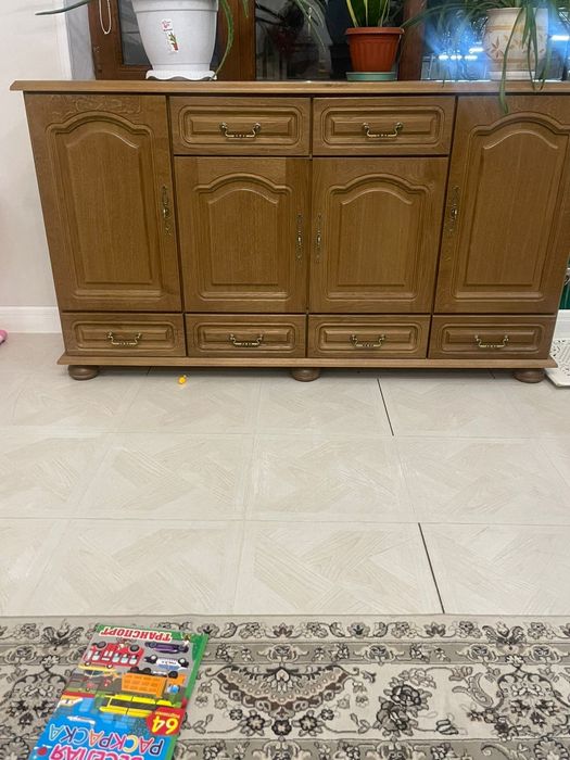 Комод для гостинной