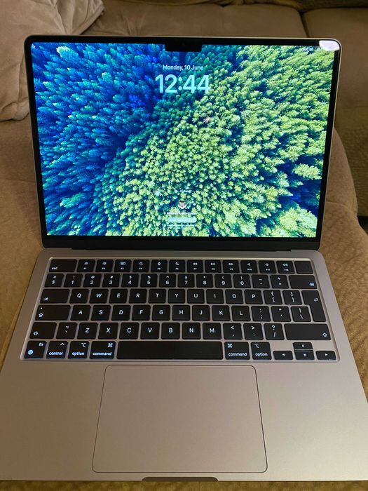 Apple Macbook Air M2
