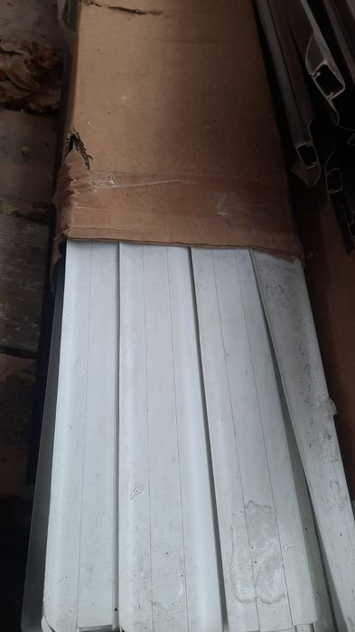 Плинтуса по 200 м