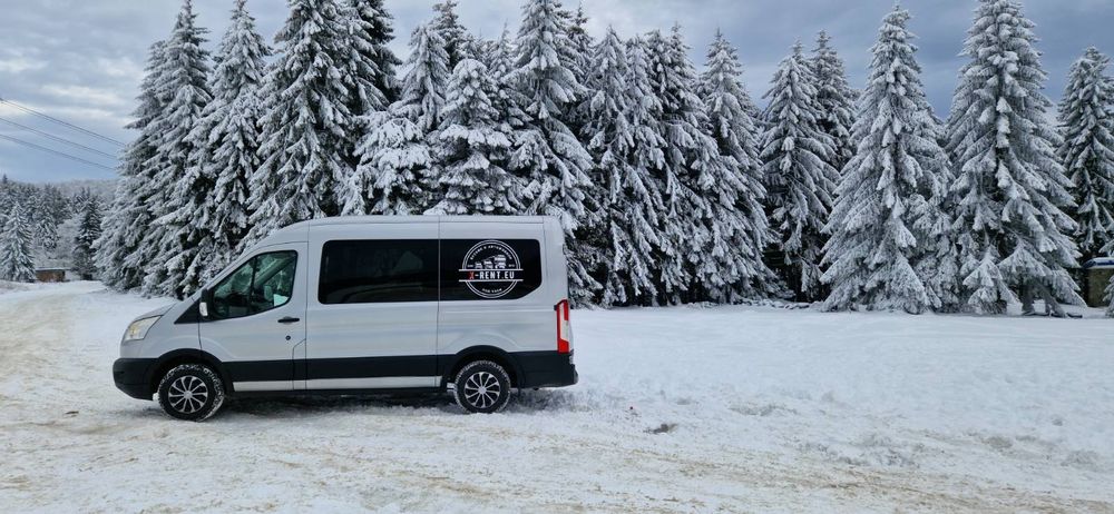 Уикенд пакет пътнически бус под наем