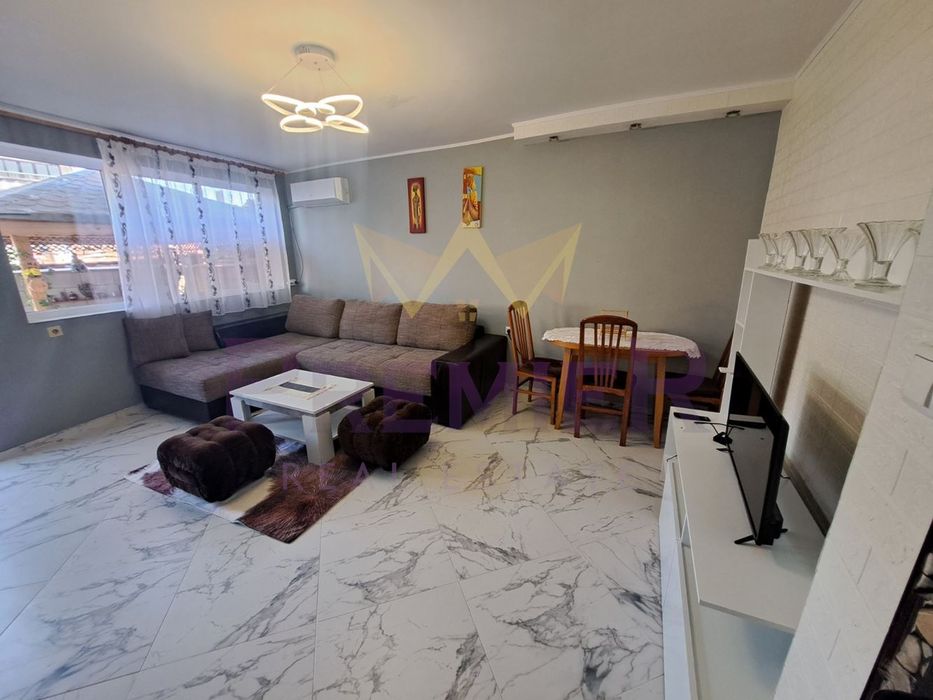 Дава се под наем Етаж от къща в Варна, Аспарухово - 60 кв.м за 398.82 € - Снимка #2