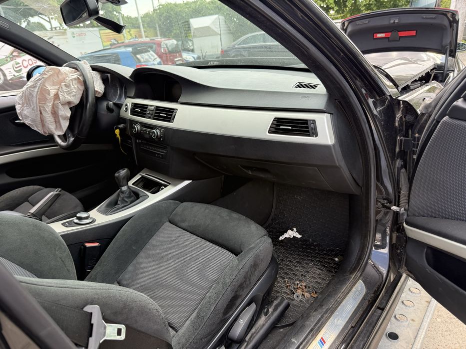 Dezmembrez BMW e91 2.0 d m47 163 cai