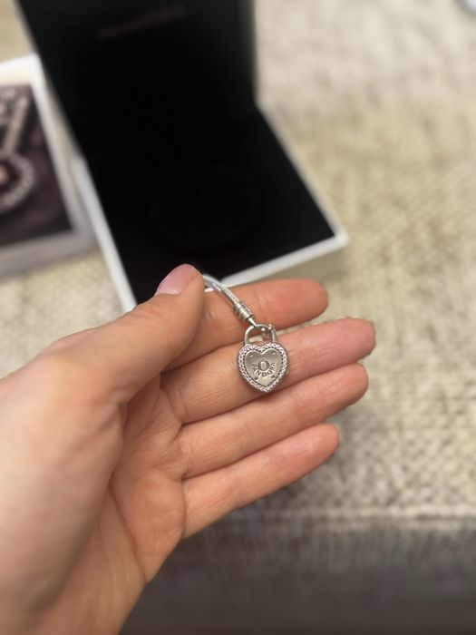 Гривна Pandora