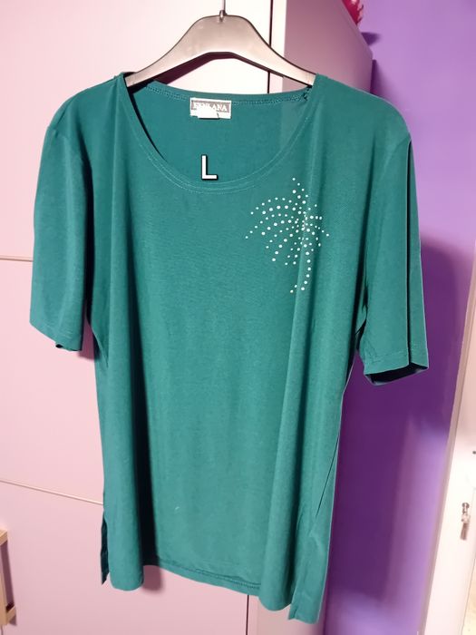 Vand haine pentru femei