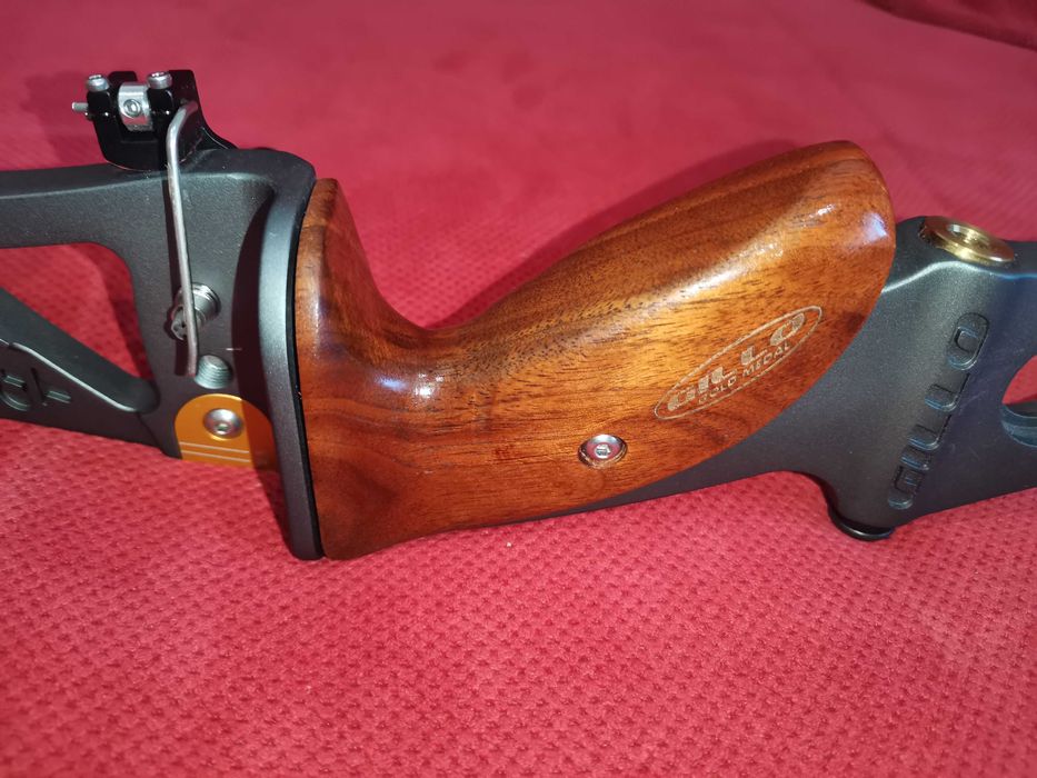 Arc performant de competitie sau vanatoare