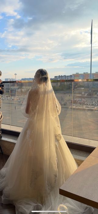 Продам свадебное платье