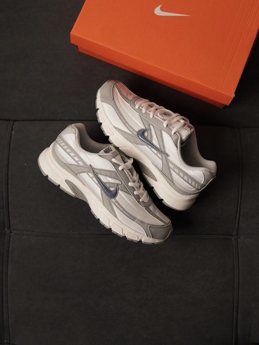 Nike Intiatoe Mens shoes