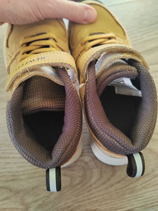 Adidași Decathlon 28