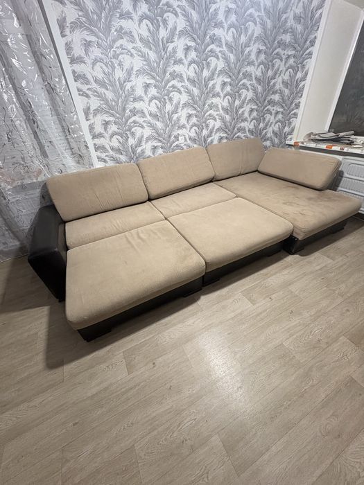 Диван угловой в гостинную