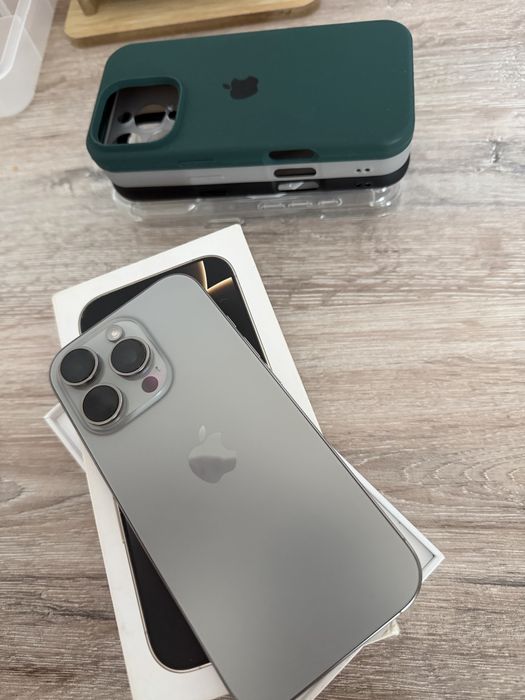 Айфон 16 про. Iphone 16 pro. Натурал титан