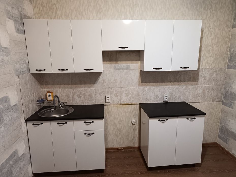 Срочно продается кухонный гарнитур