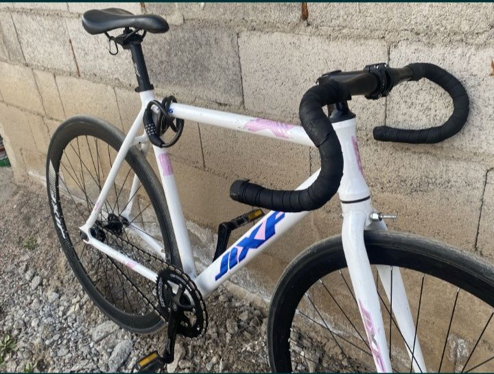 Срочно! продам фикс jixf AT5