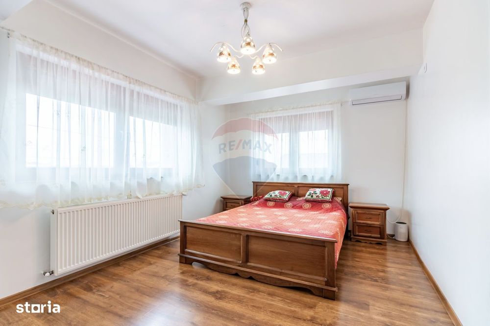 Casă / Vilă de vanzare cu 4 camere in Balotesti, utilitati, asfalt