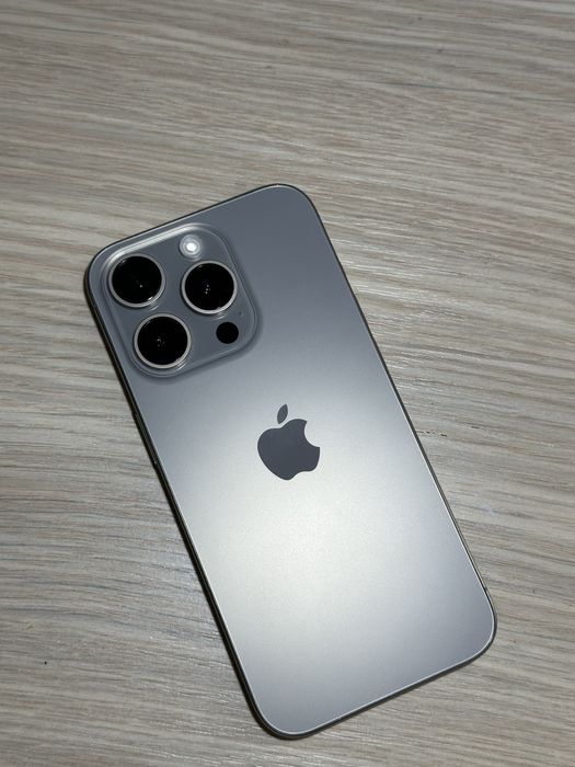 Iphone 15 pro, 128gb, емкость 100%