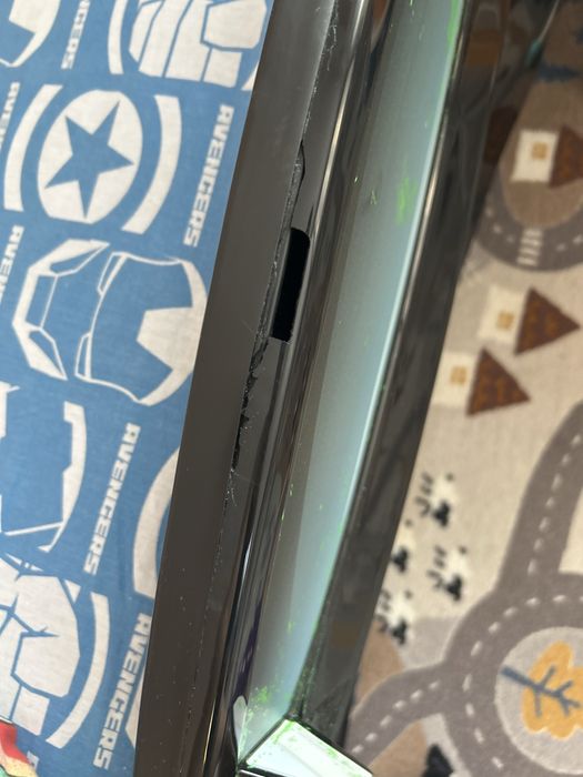 Детская кровать машинка