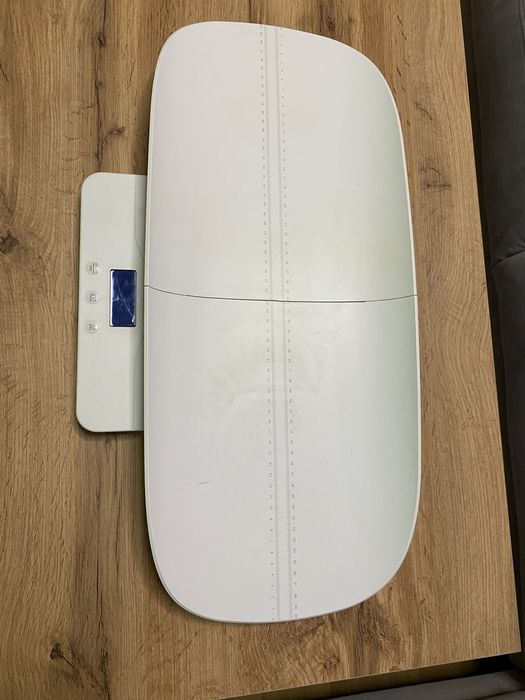 Електронна везна за бебе