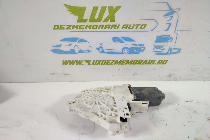 Motoras macara geam dreapta fata 8k0959802c Audi A1 8X  [din 2010 pana  2014] seria