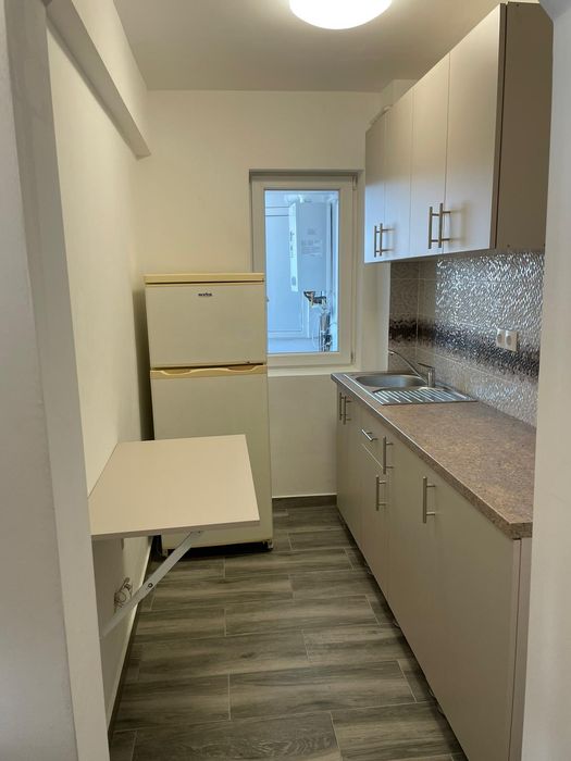 Apartament de închiriat bulevardul Decebal lângă Vivo Mall