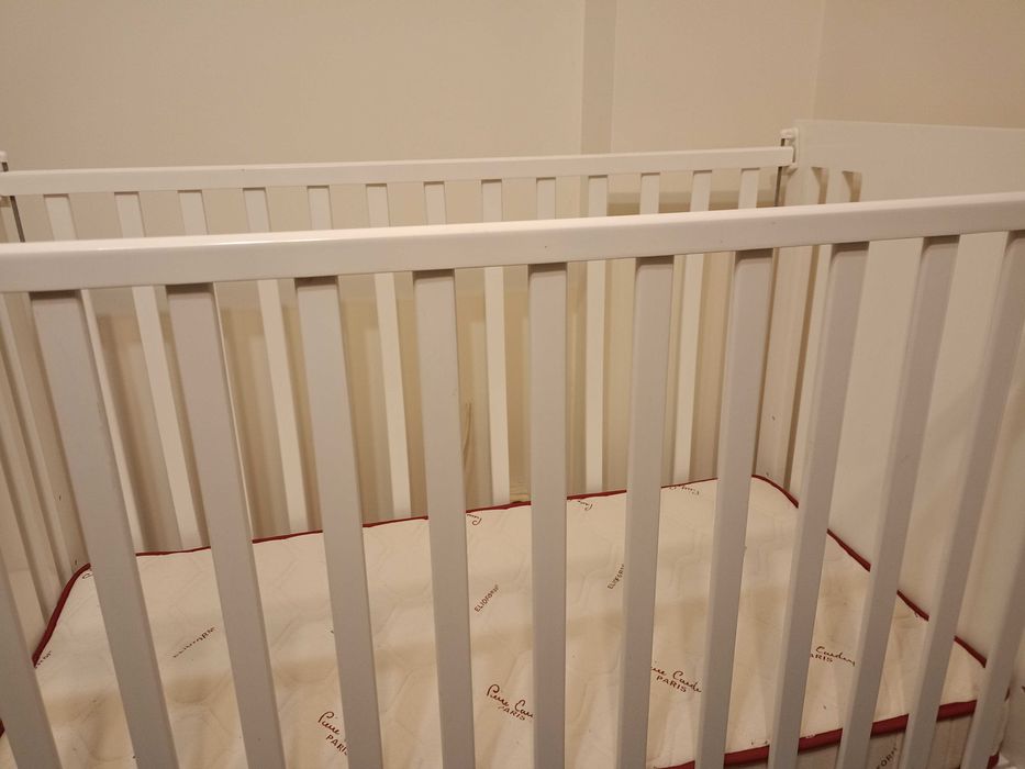 Бебешко легло с матрак