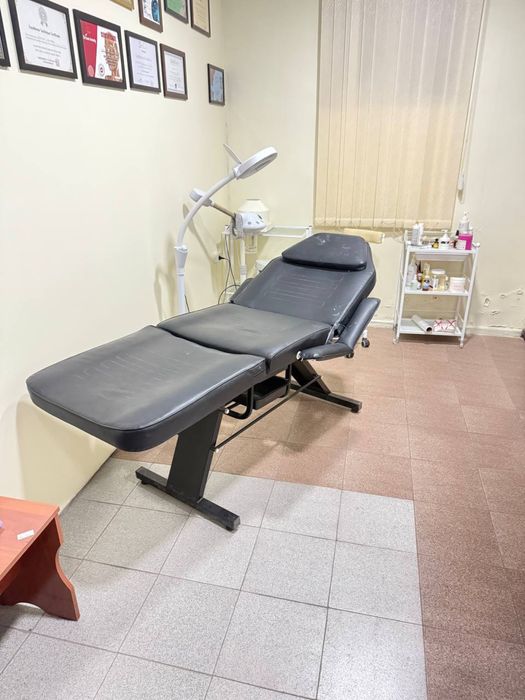 Кушетка+ зеркало в бонус стерилизатор