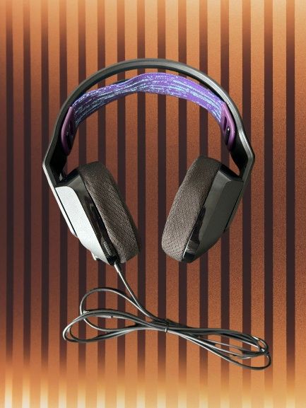 Слушалки Logitech G335 като нови, черни