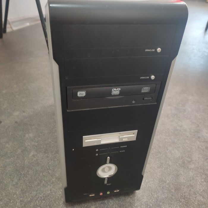 Продам процессоры и мониторы б/у