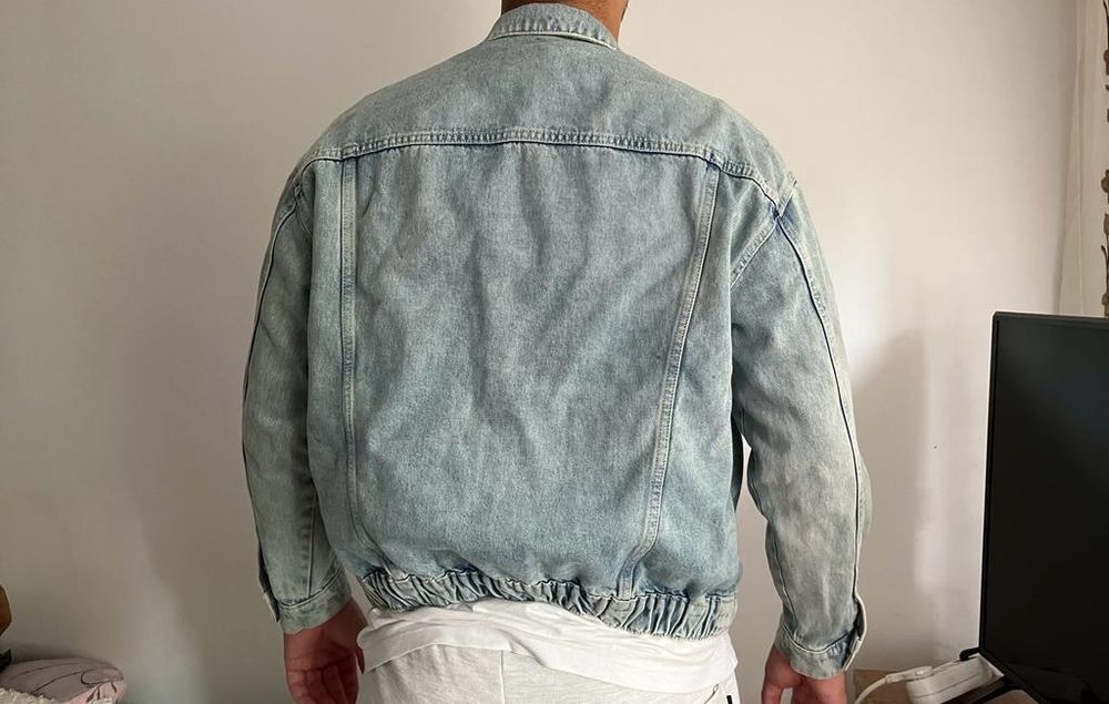 Geaca de blugi Bershka