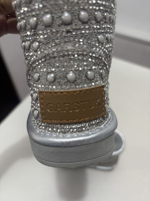 Продам угги натуральные