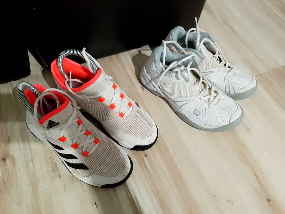Ambele perechi 80 Ron:Adidas,Wilson
