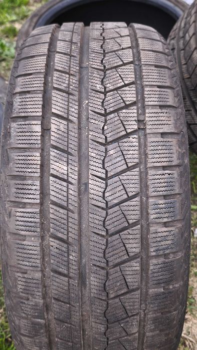 Anvelope iarna 225/40 R18 Greenlander
