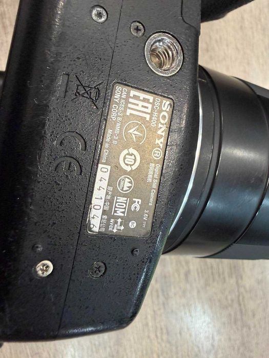 Фотоапарат Sony DSC-H400