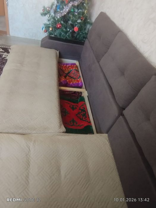 Диван раскладываемый