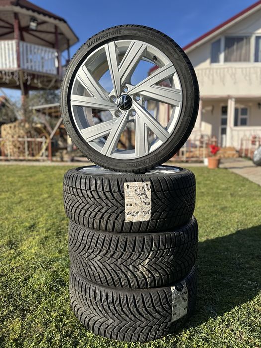 Roti/Jante Golf 6,7,8 orignale pe 18 cu anvelope de iarna 225/40