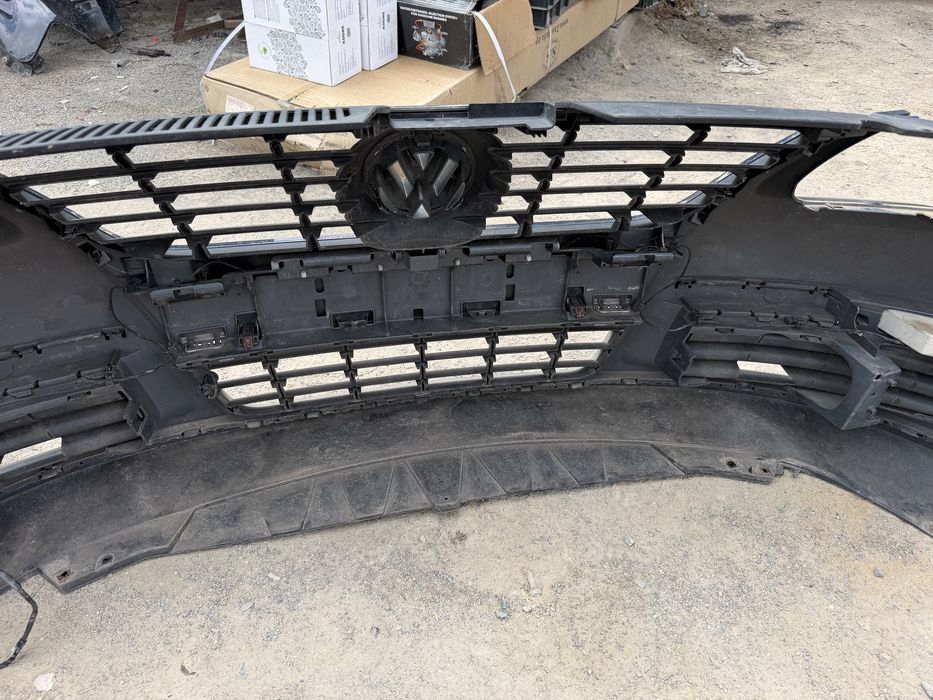 Предна броня от фв пасат 6 / vw passat 6