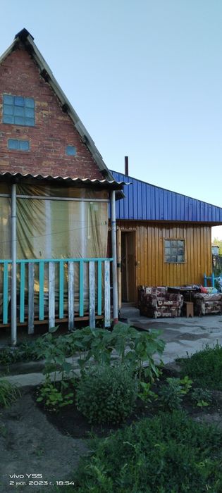 Продам дачу за понтоным мостом  С\О Колос.