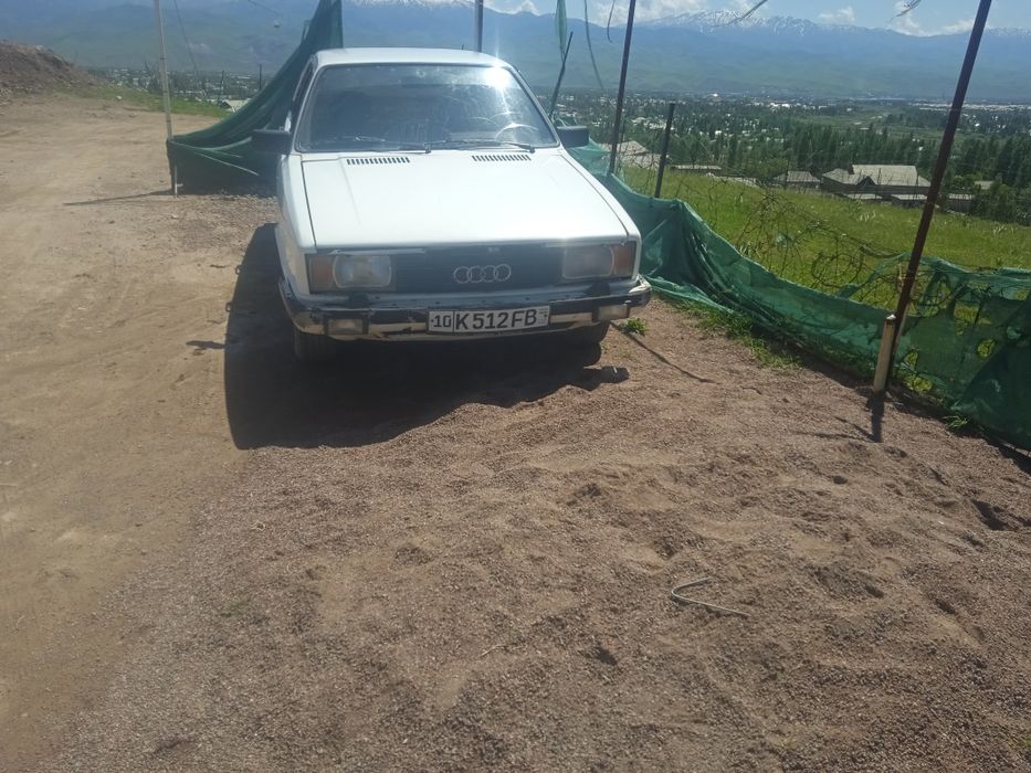 Audi 80 sotiladi