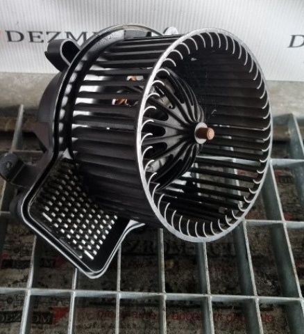 Motoras aeroterma habitaclu climatronic Peugeot 5008 an 2007-2017