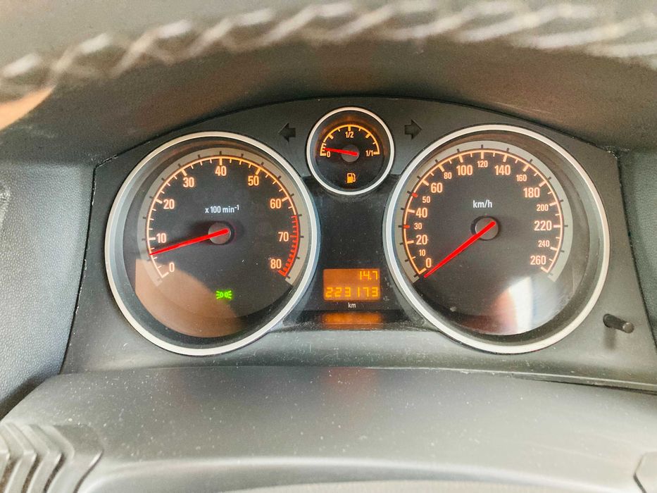 Opel Astra 2009 1.6 benzina clima xenon full electric