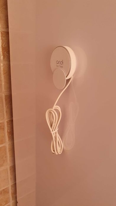 Incărcător wireless universal 15W andi be free cu andocare magnetica